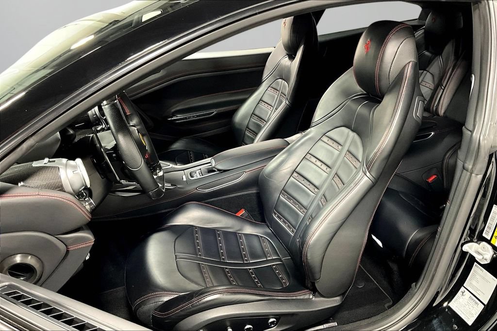 Used 2018 Ferrari GTC4Lusso AWD/4WD image 20