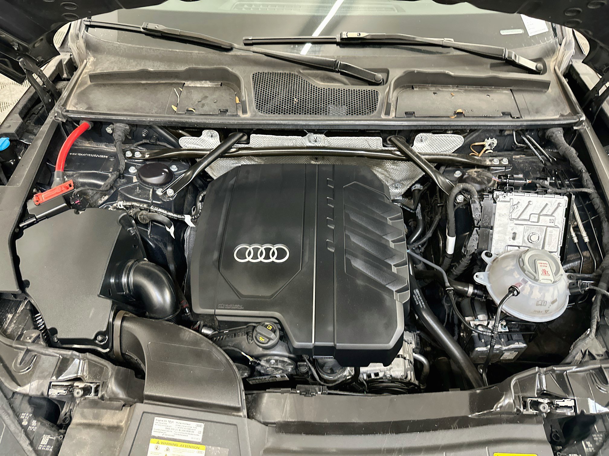 Used 2025 Audi Q5 2.0T Premium AWD/4WD image 35