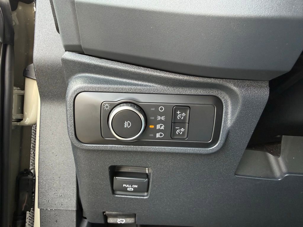 New 2025 Ford Bronco Badlands image 13