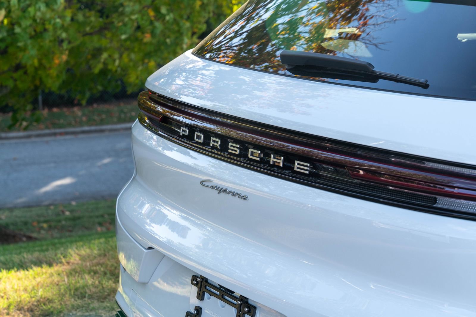 Certified 2025 Porsche Cayenne image 15