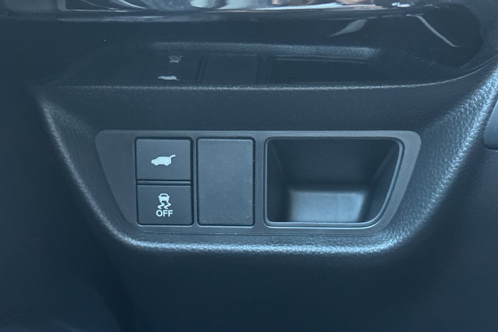 Used 2025 Acura ADX FWD image 36