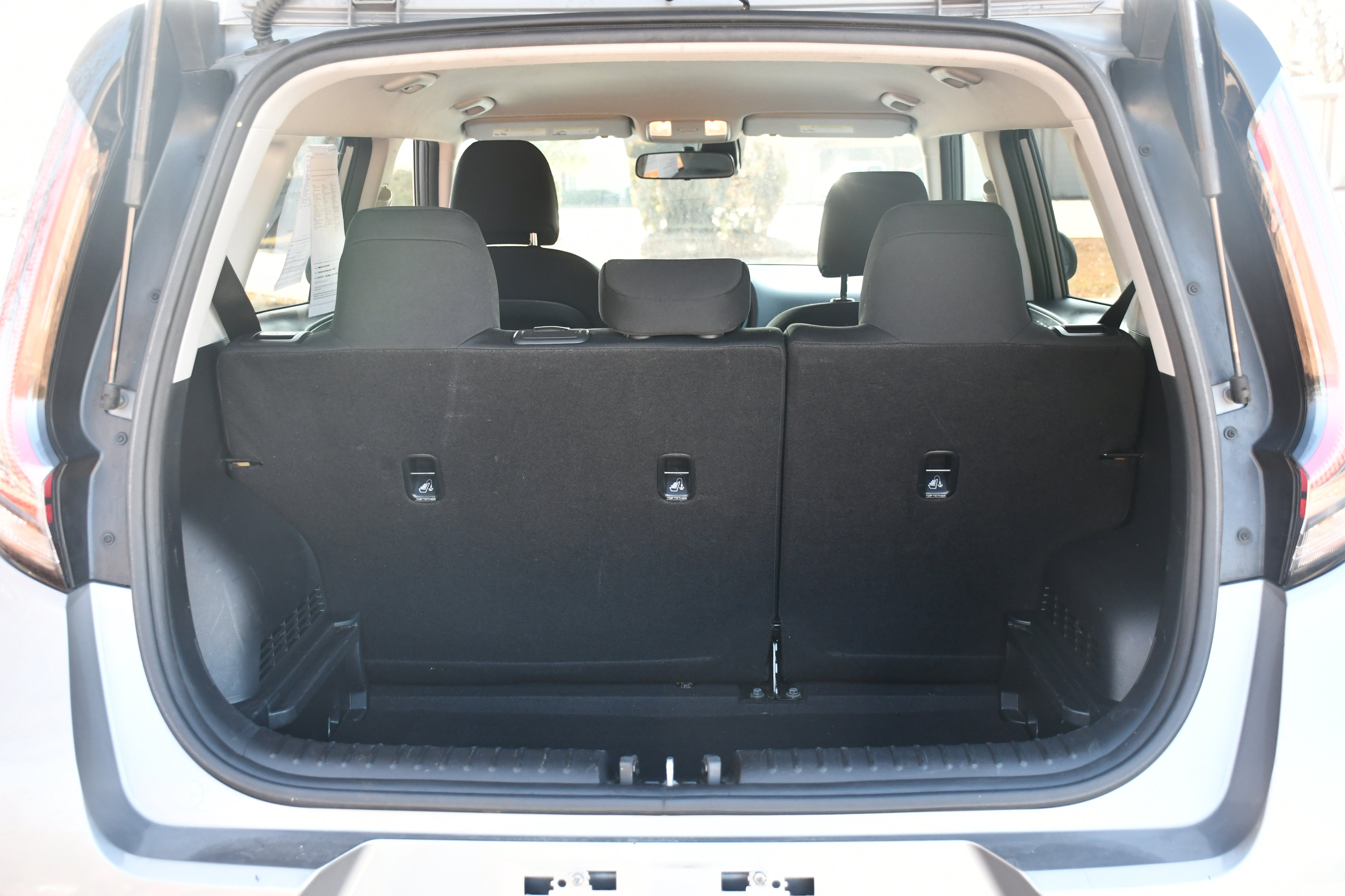 Used 2023 Kia Soul LX w/ Option Group 015 image 17