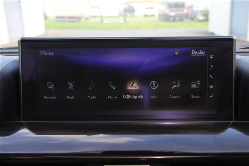 Used 2018 Lexus LX 570 4WD w/ Luxury Package image 36