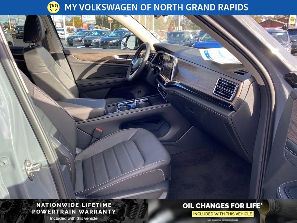 New 2026 Volkswagen Atlas SEL image 25