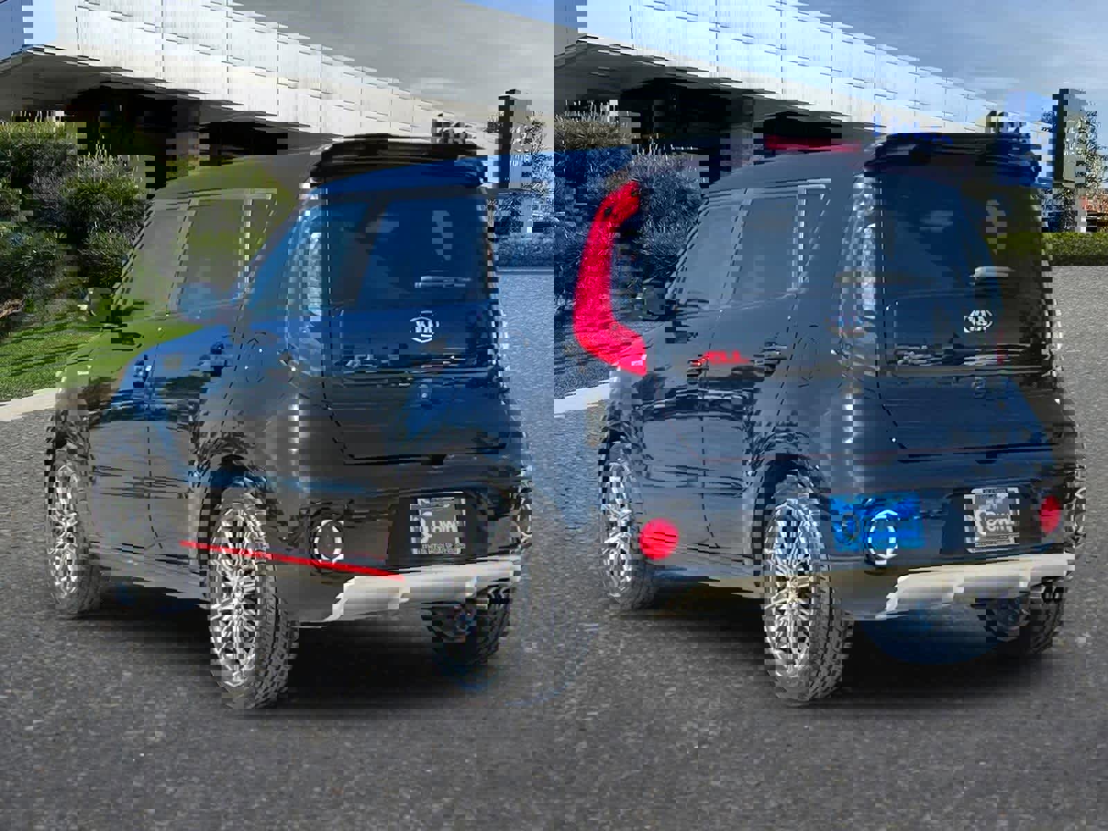 Used 2017 Kia Soul ! w/ Tech Package image 7