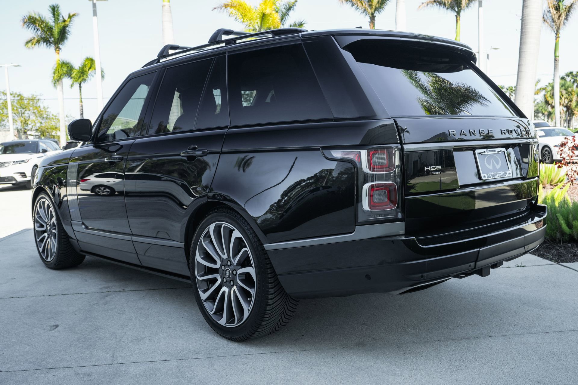 Used 2021 Land Rover Range Rover Westminster Edition image 25