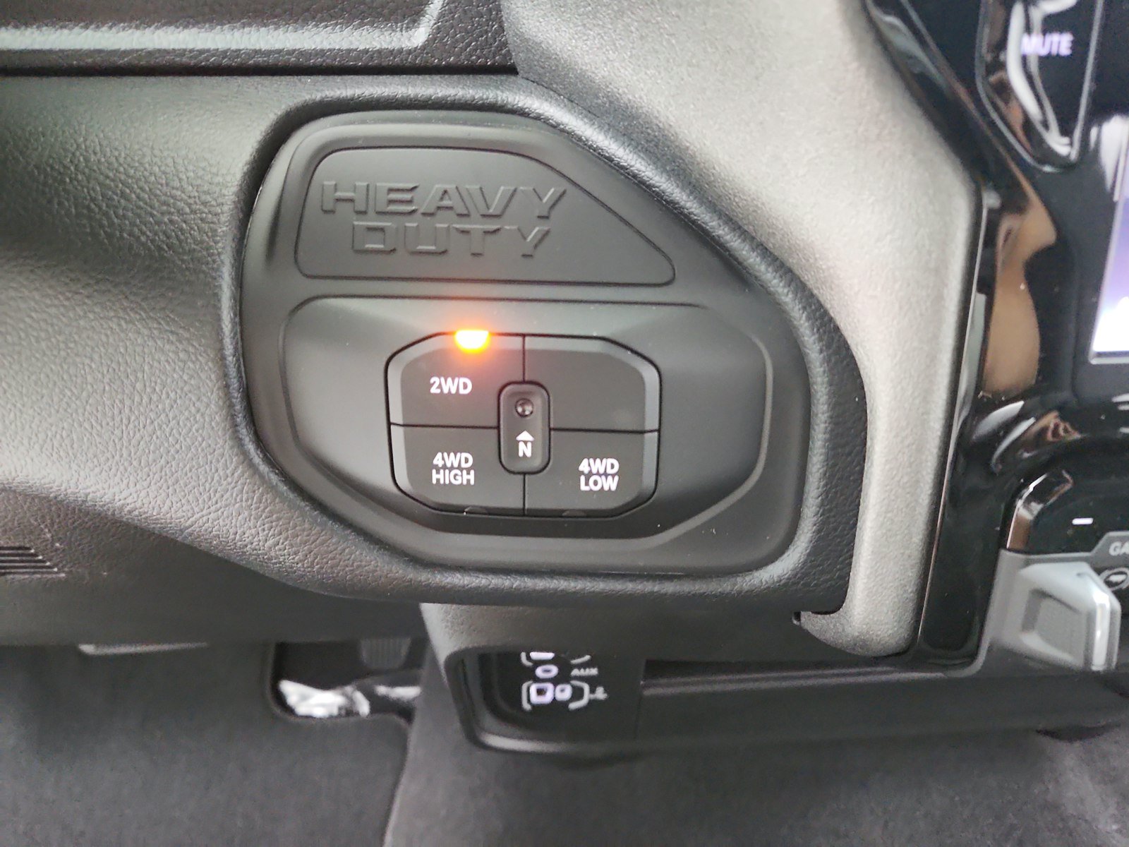 New 2026 RAM 2500 Tradesman AWD/4WD image 23