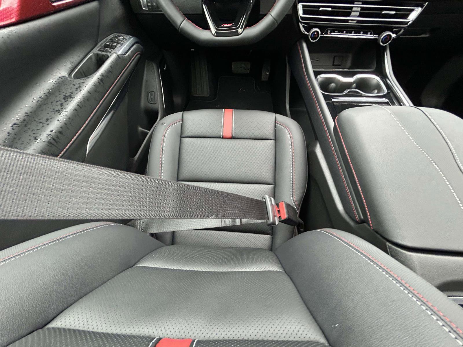 New 2026 Chevrolet Traverse RS image 13