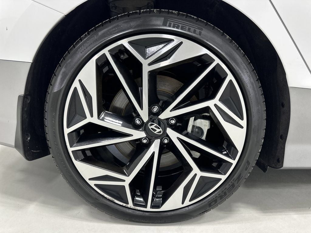 Certified 2024 Hyundai Ioniq 6 SEL AWD/4WD image 11