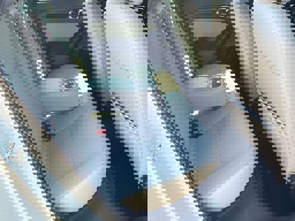 Used 2025 Honda Civic Sport image 14