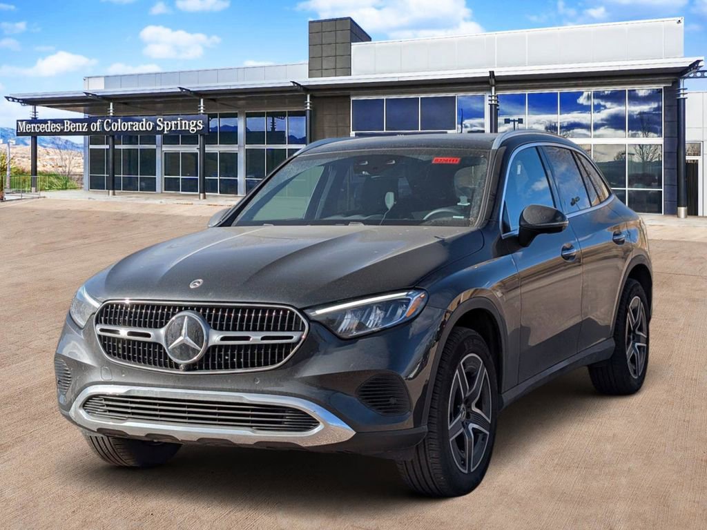 New 2026 Mercedes-Benz GLC 300 4MATIC image 3