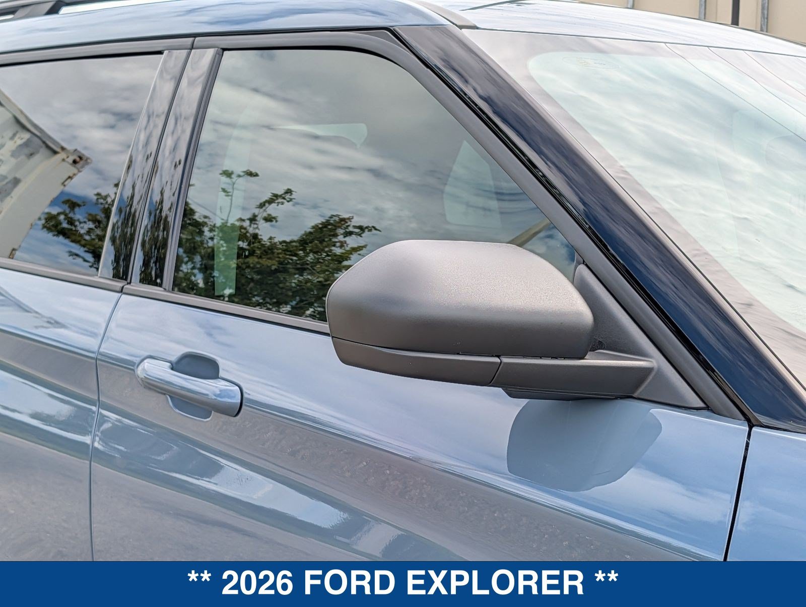 New 2026 Ford Explorer Active w/ Active Comfort Package RWD image 12