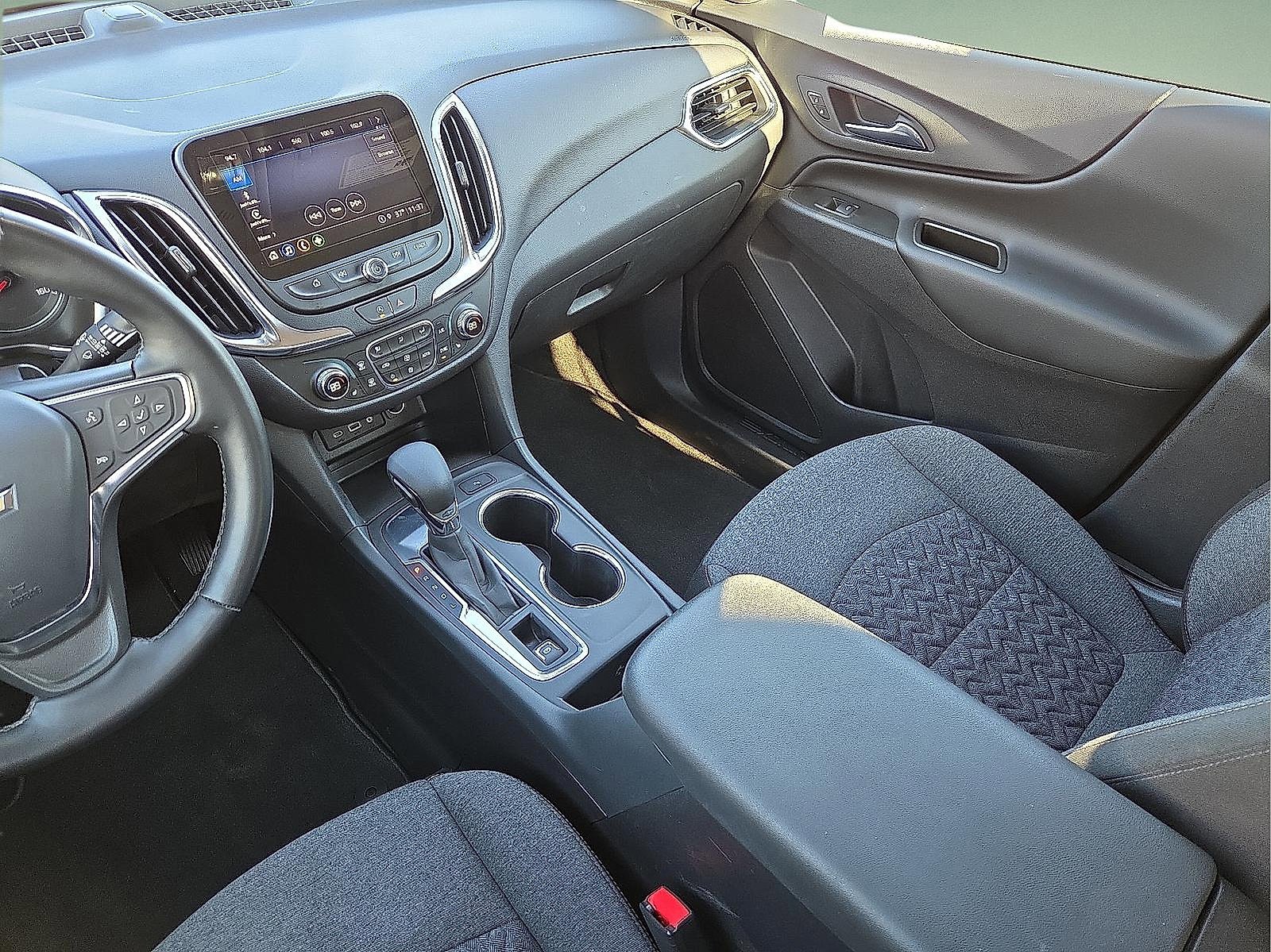 Used 2024 Chevrolet Equinox LT image 12