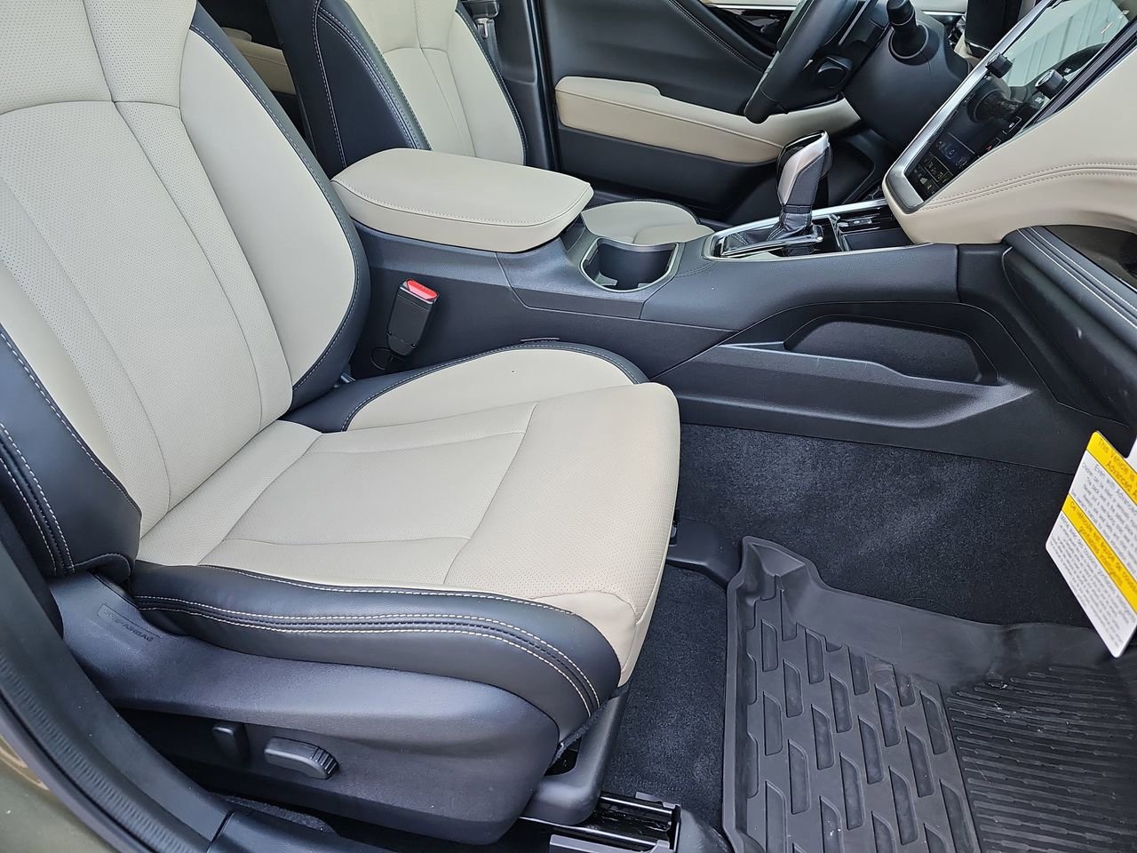 Certified 2025 Subaru Outback Limited image 13