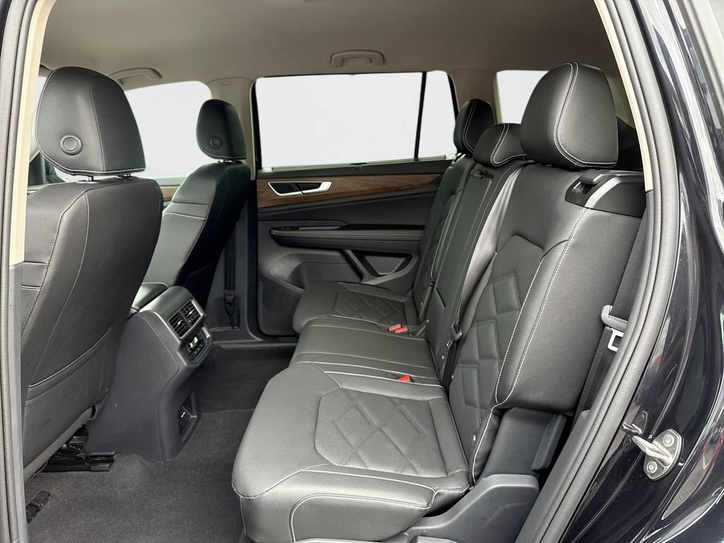 Used 2026 Volkswagen Atlas SE AWD/4WD image 24