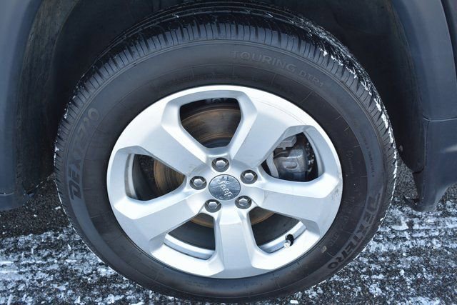 Used 2019 Jeep Compass Latitude w/ Popular Equipment Group image 42