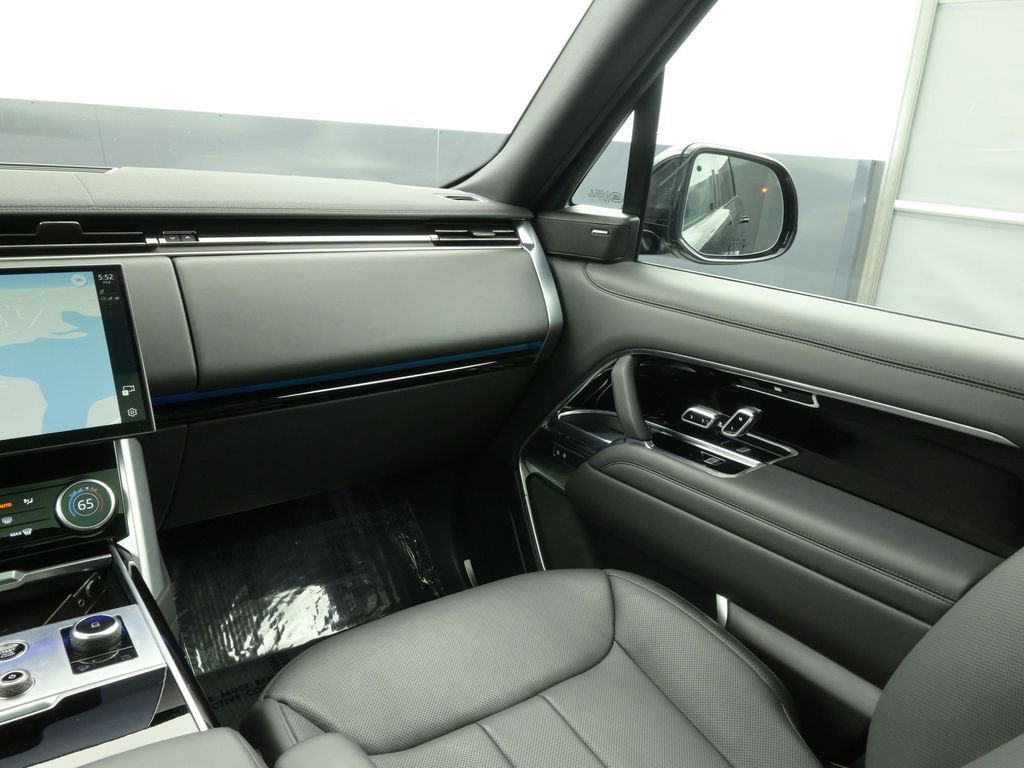Used 2023 Land Rover Range Rover SE AWD/4WD image 29