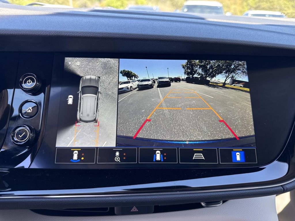Used 2023 Buick Envision Avenir AWD/4WD image 24