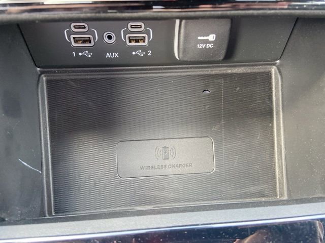 Used 2023 Jeep Grand Cherokee Altitude image 30