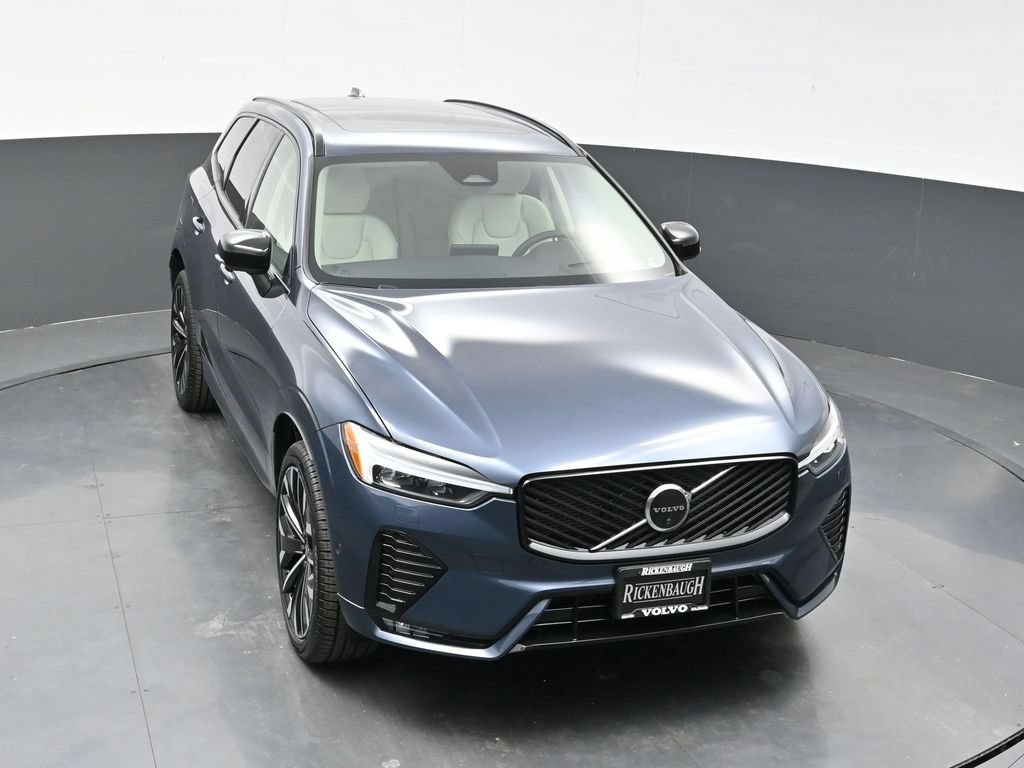 New 2026 Volvo XC60 B5 Ultra w/ Climate Package AWD/4WD image 38