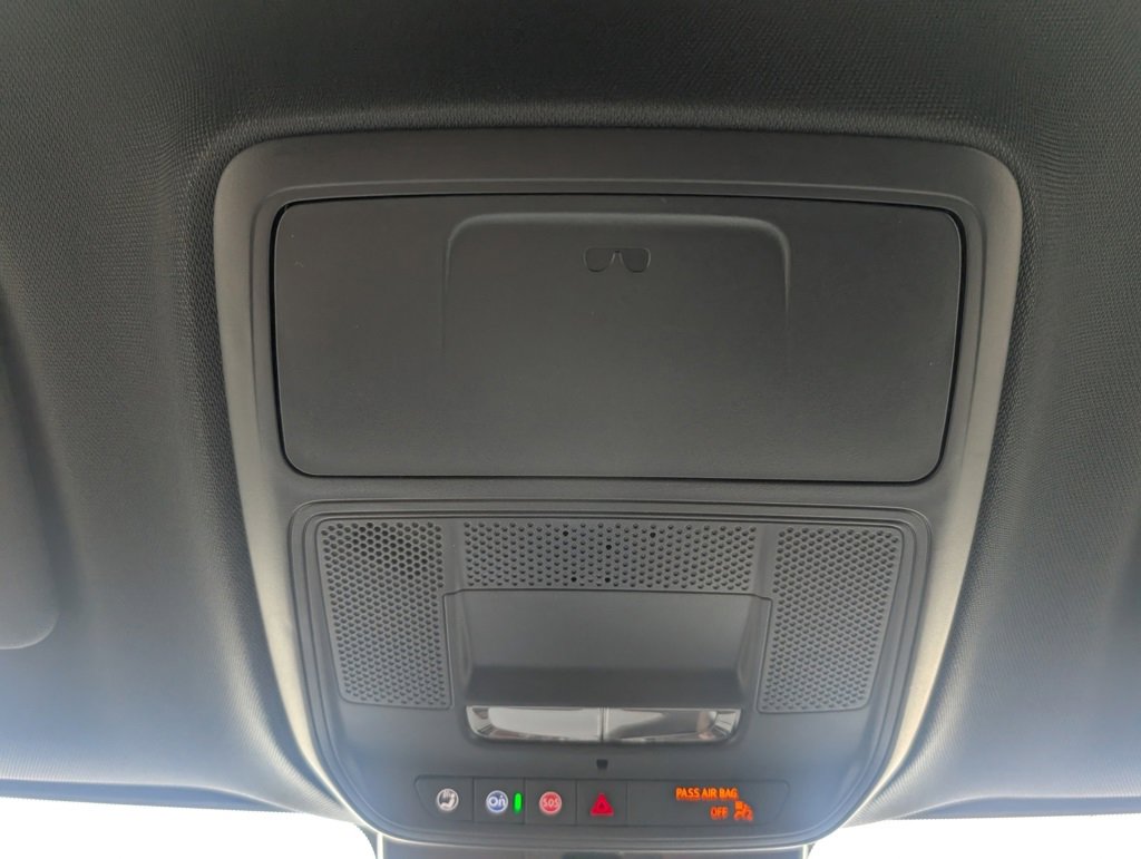 New 2026 Chevrolet Traverse LT w/ Enhanced Driving Package image 21