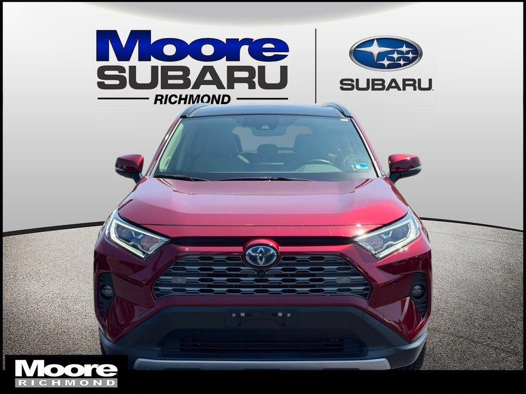 Used 2020 Toyota RAV4 Limited AWD/4WD image 8