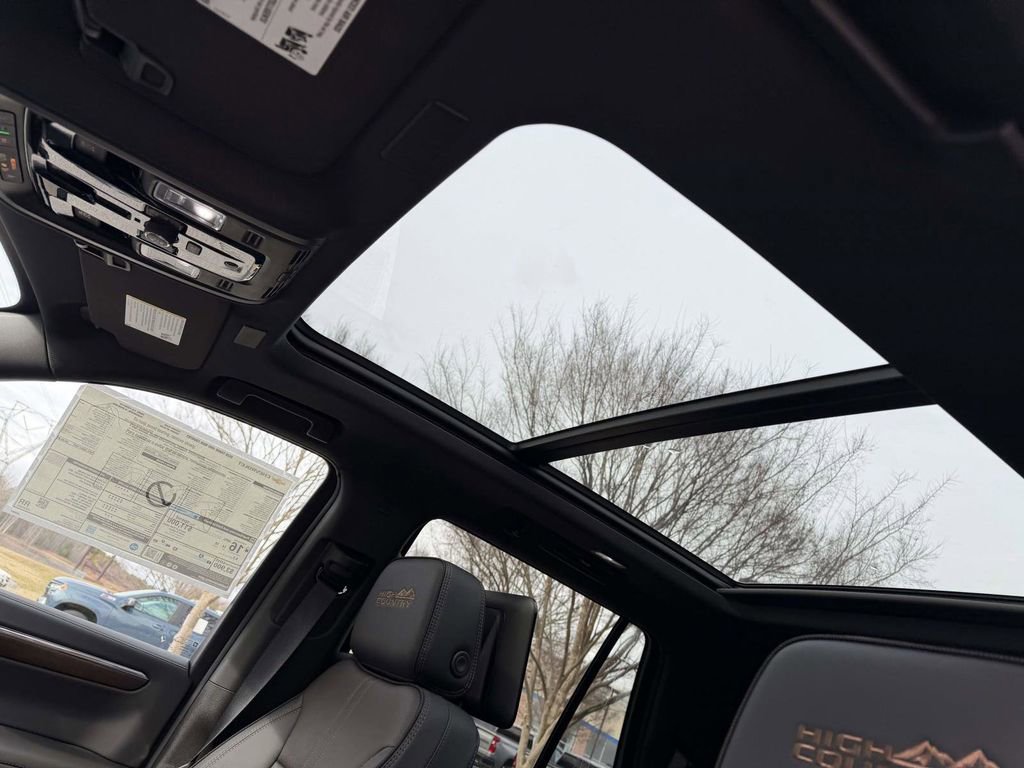 New 2026 Chevrolet Tahoe High Country image 19