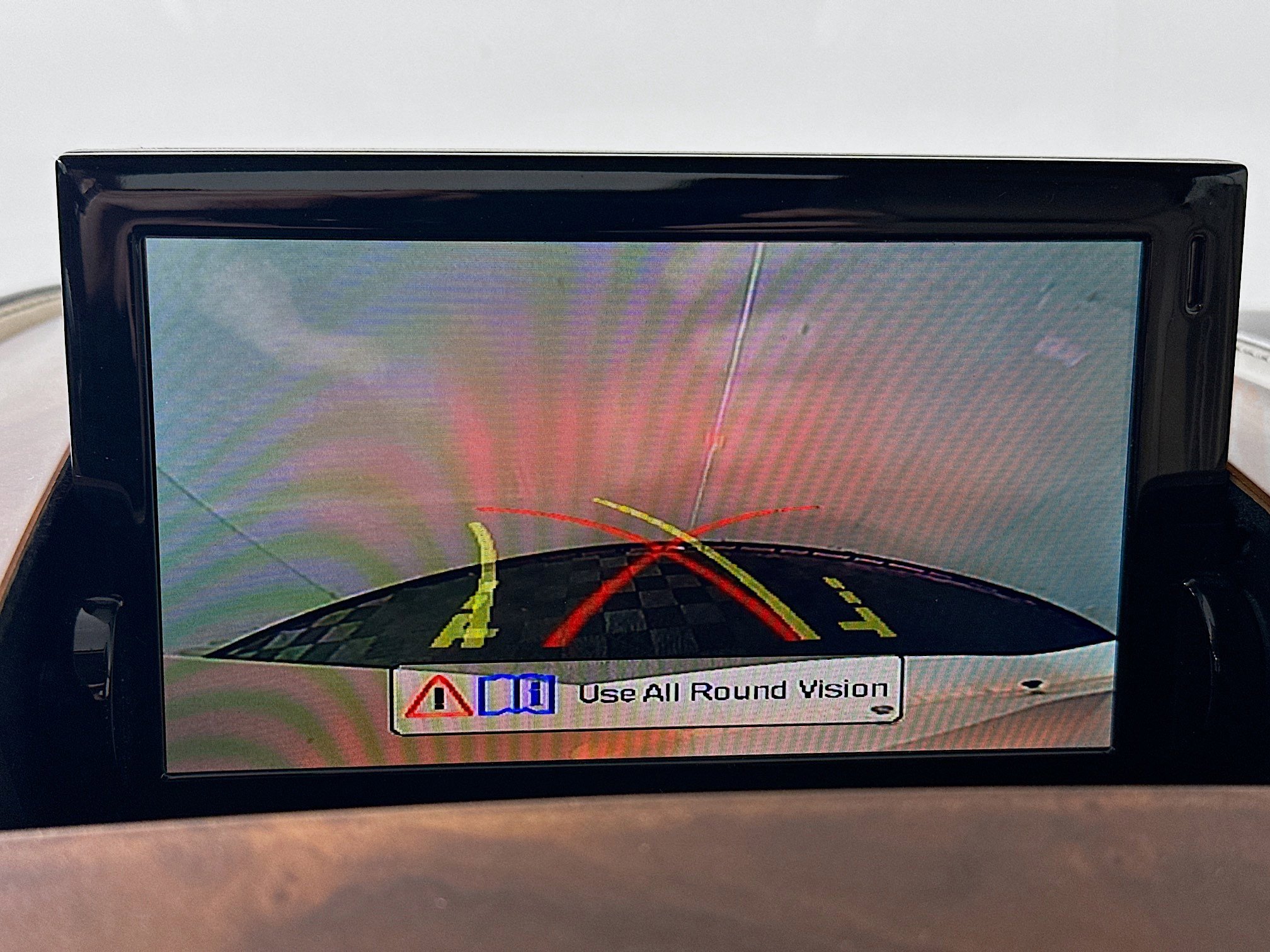 Used 2015 Aston Martin DB9 Volante image 14