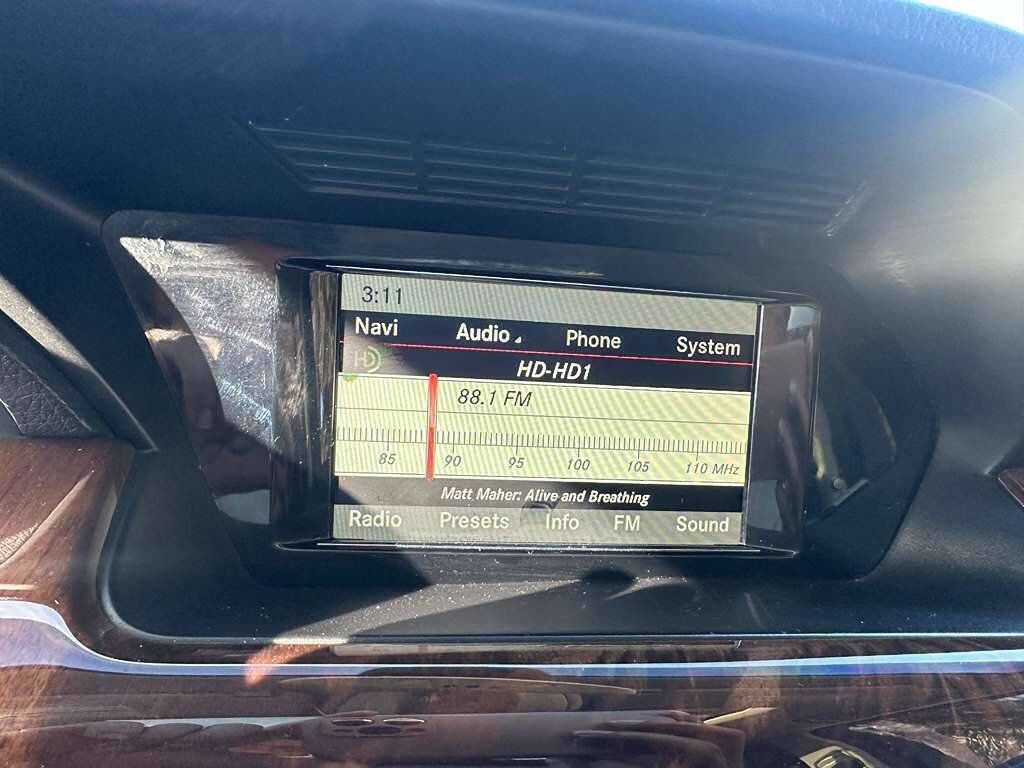 Used 2015 Mercedes-Benz GLK 350 2WD image 21