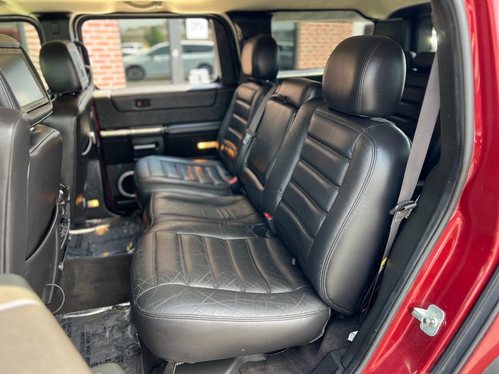 Used 2005 HUMMER H2 w/ Preferred Equipment Group AWD/4WD image 26