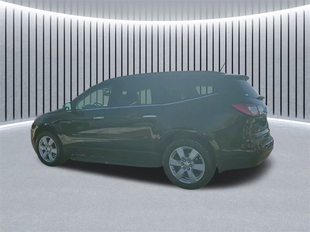 Used 2017 Chevrolet Traverse LT w/ Style and Technology Package image 14