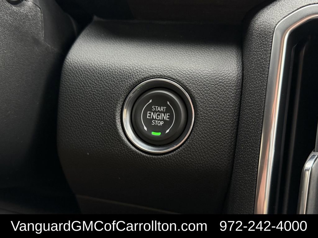 New 2026 GMC Acadia Denali Ultimate w/ LPO, Floor Liner Package AWD/4WD image 19