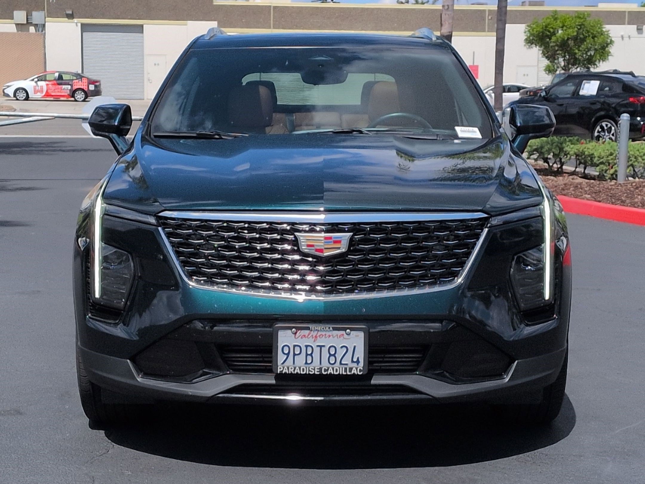 Used 2025 Cadillac XT4 Premium Luxury w/ Technology Package image 3