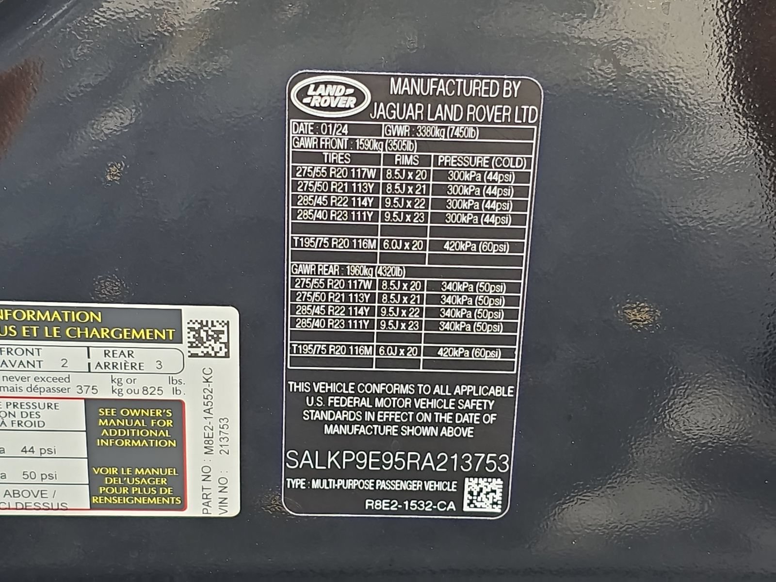 Used 2024 Land Rover Range Rover SE AWD/4WD image 32