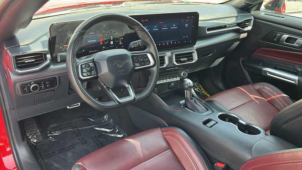 Certified 2025 Ford Mustang Premium image 11