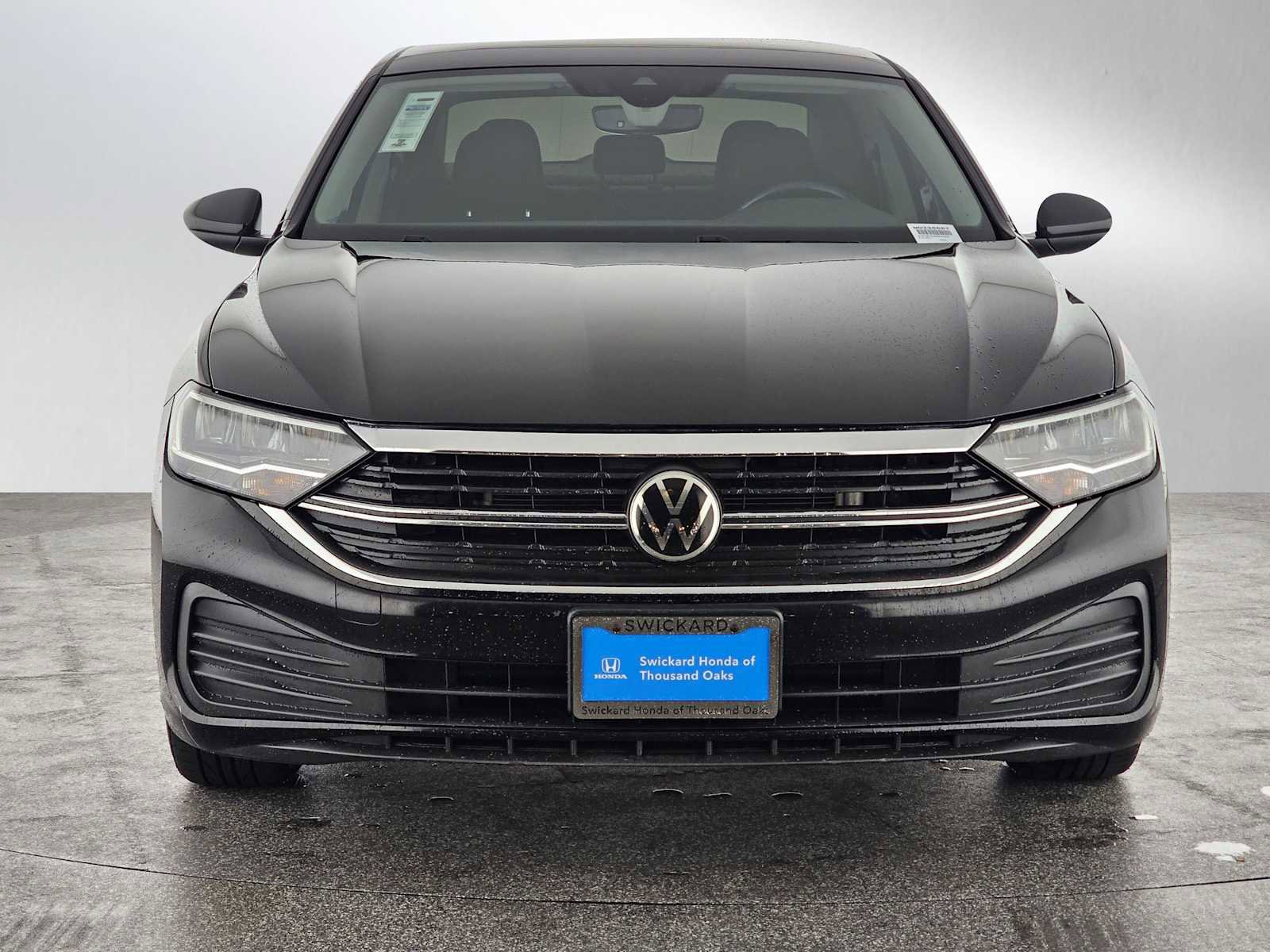 Used 2022 Volkswagen Jetta SE image 8