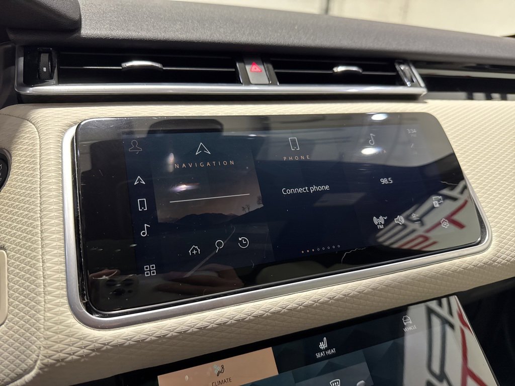 Used 2023 Land Rover Range Rover Velar R-Dynamic S image 16