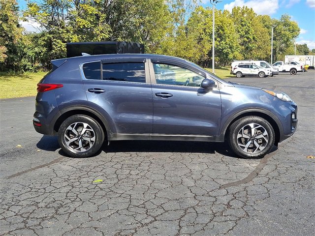 Used 2022 Kia Sportage LX image 11