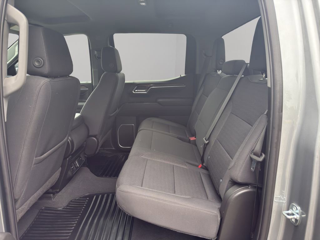 Used 2023 Chevrolet Silverado 1500 LT image 14