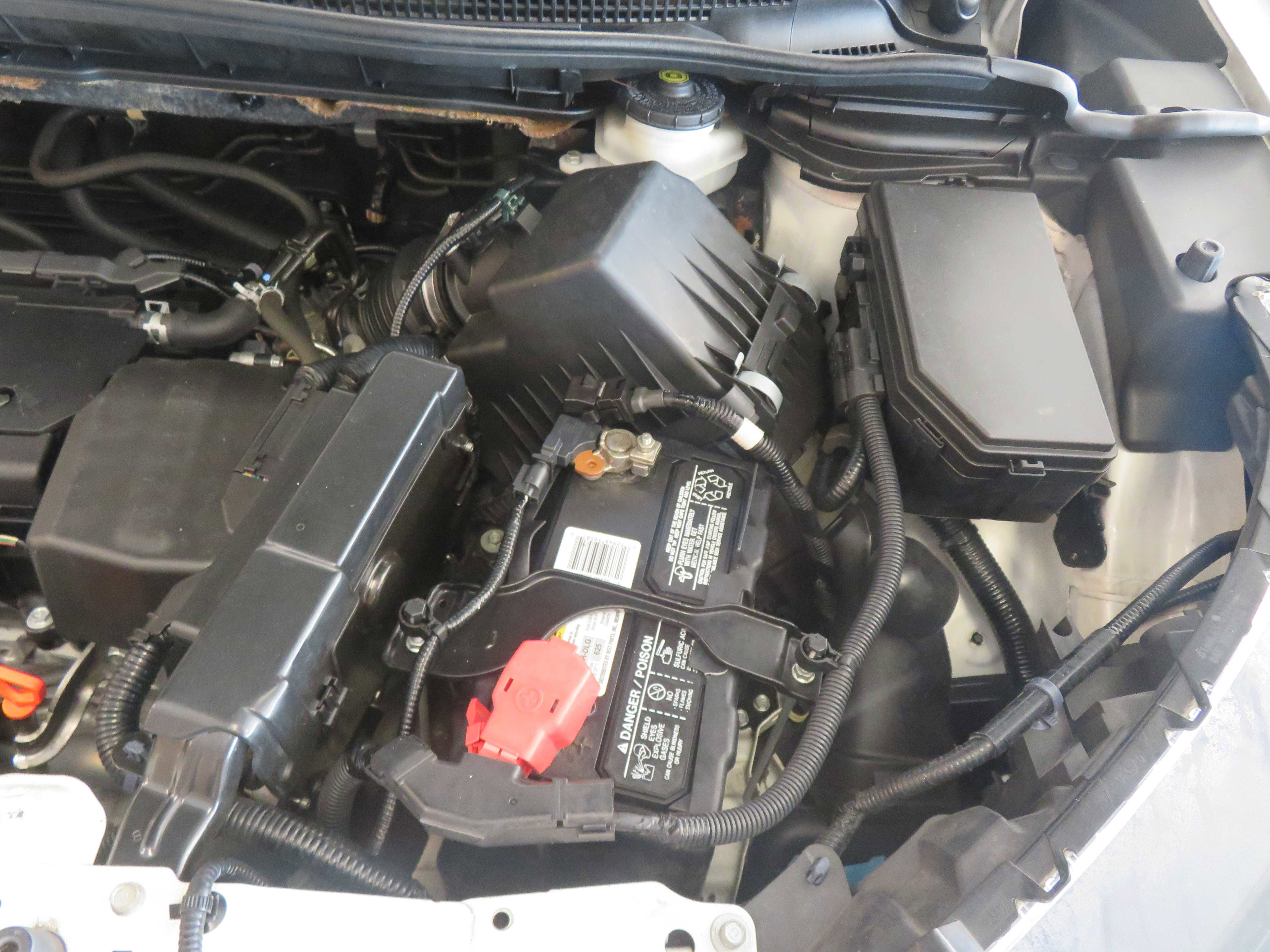 Used 2015 Honda CR-V LX image 48