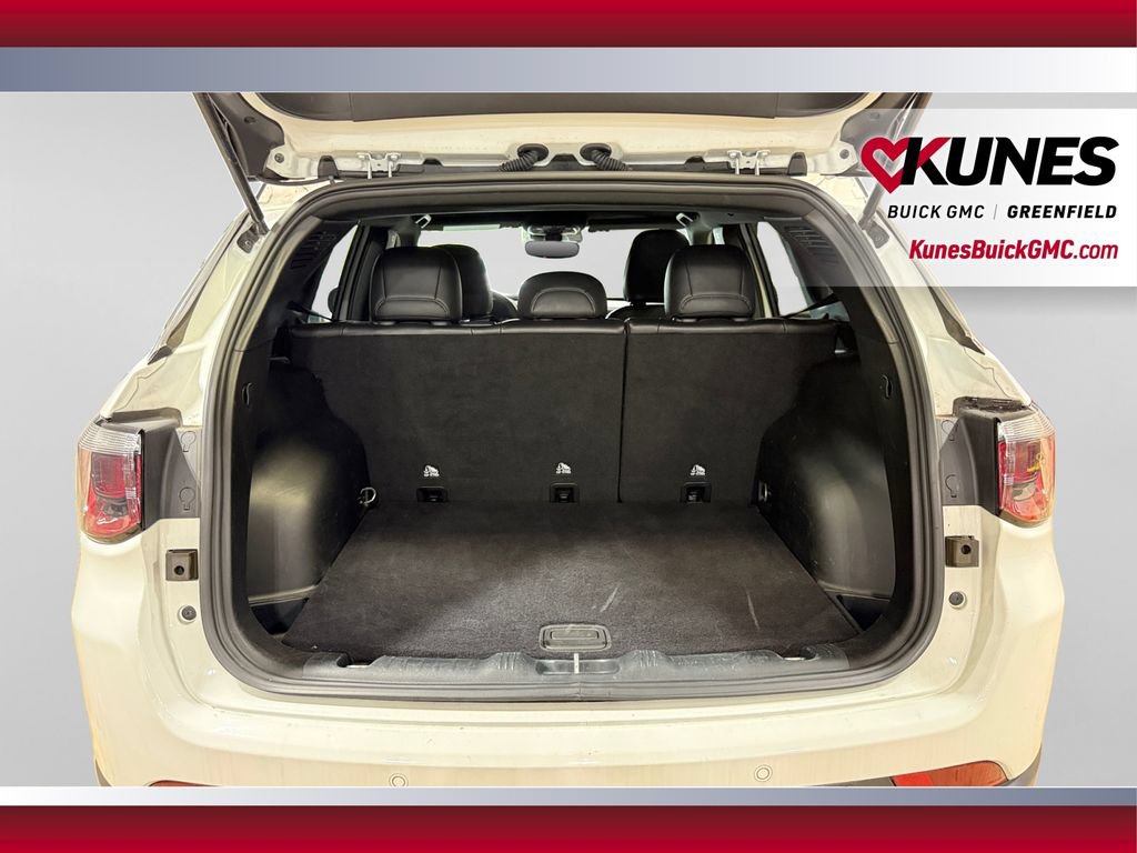 Used 2025 Jeep Compass Limited AWD/4WD image 38
