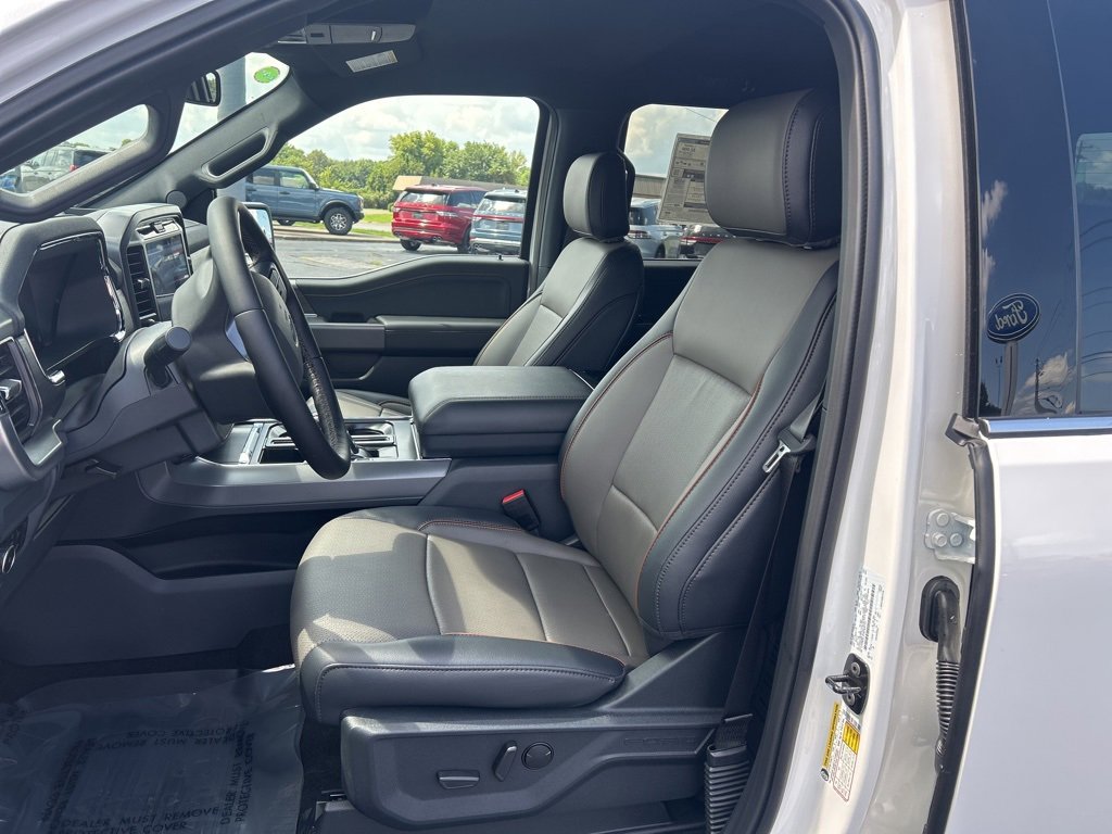 New 2025 Ford F150 Lariat w/ Equipment Group 501A Mid image 12