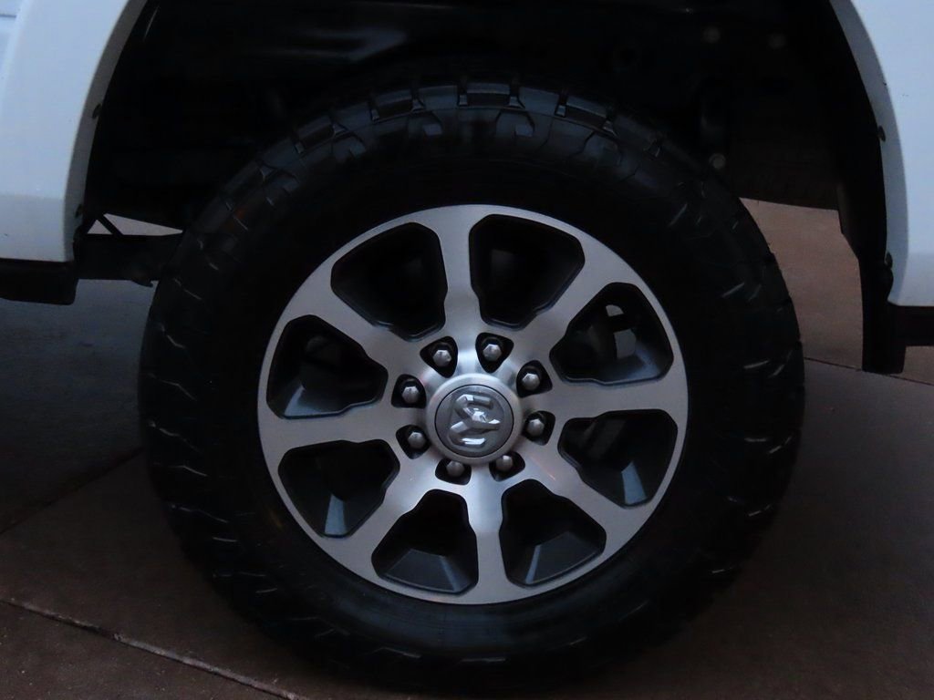 Used 2024 RAM 2500 Limited w/ Safety Group image 98