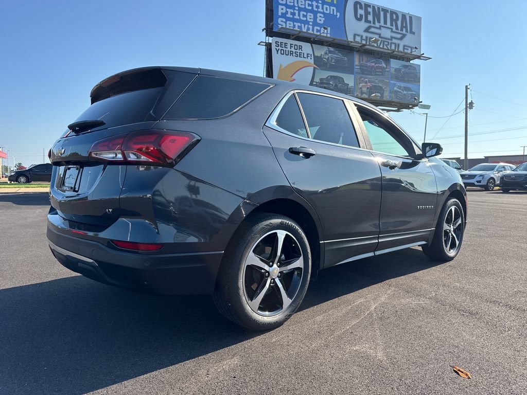 Used 2022 Chevrolet Equinox LT FWD image 7
