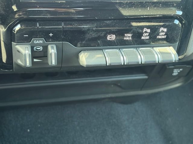New 2026 RAM 2500 Tradesman w/ Safety Group AWD/4WD image 23