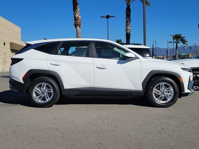 New 2026 Hyundai Tucson SE image 24