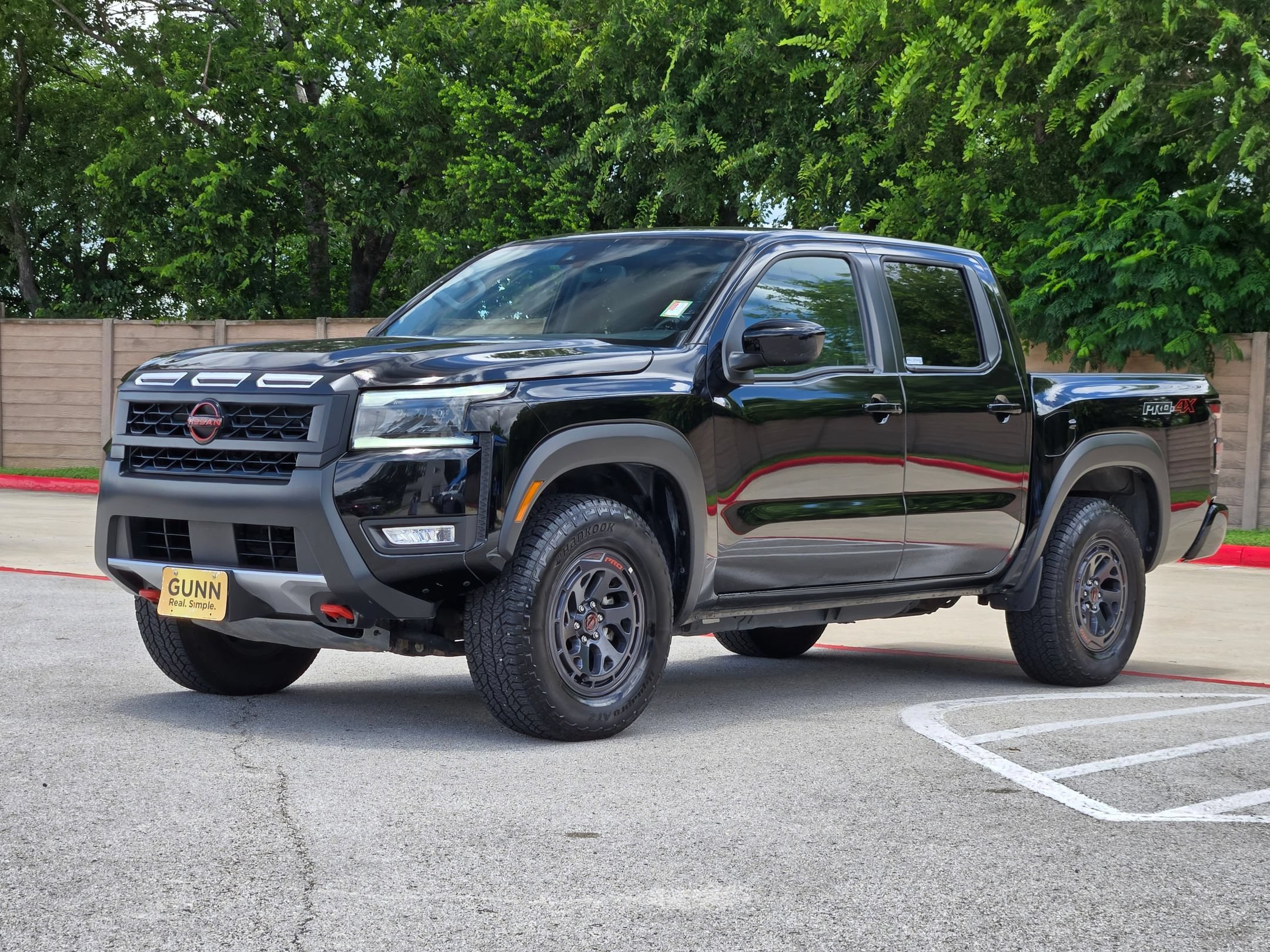 Used 2026 Nissan Frontier PRO-4X AWD/4WD image 7