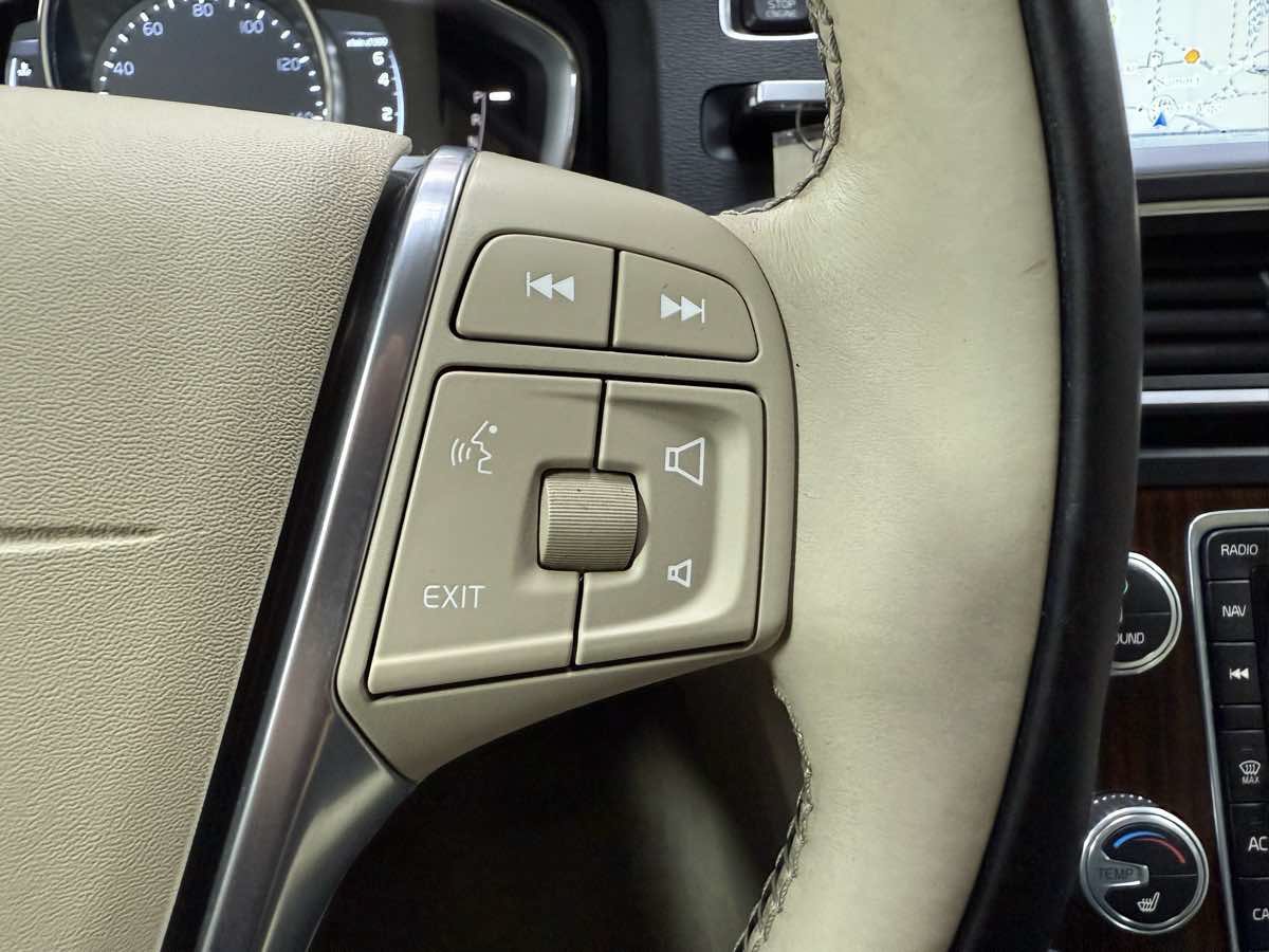 Used 2016 Volvo S60 T5 Premier FWD image 14