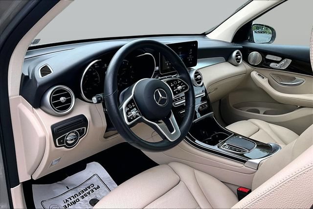 Used 2021 Mercedes-Benz GLC 300 4MATIC image 20