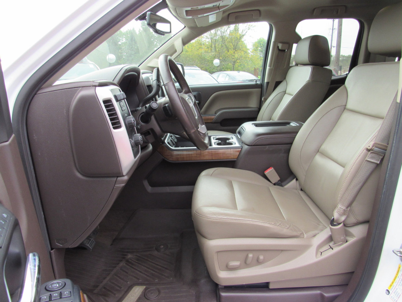 Used 2016 GMC Sierra 1500 SLT w/ SLT Preferred Package image 4